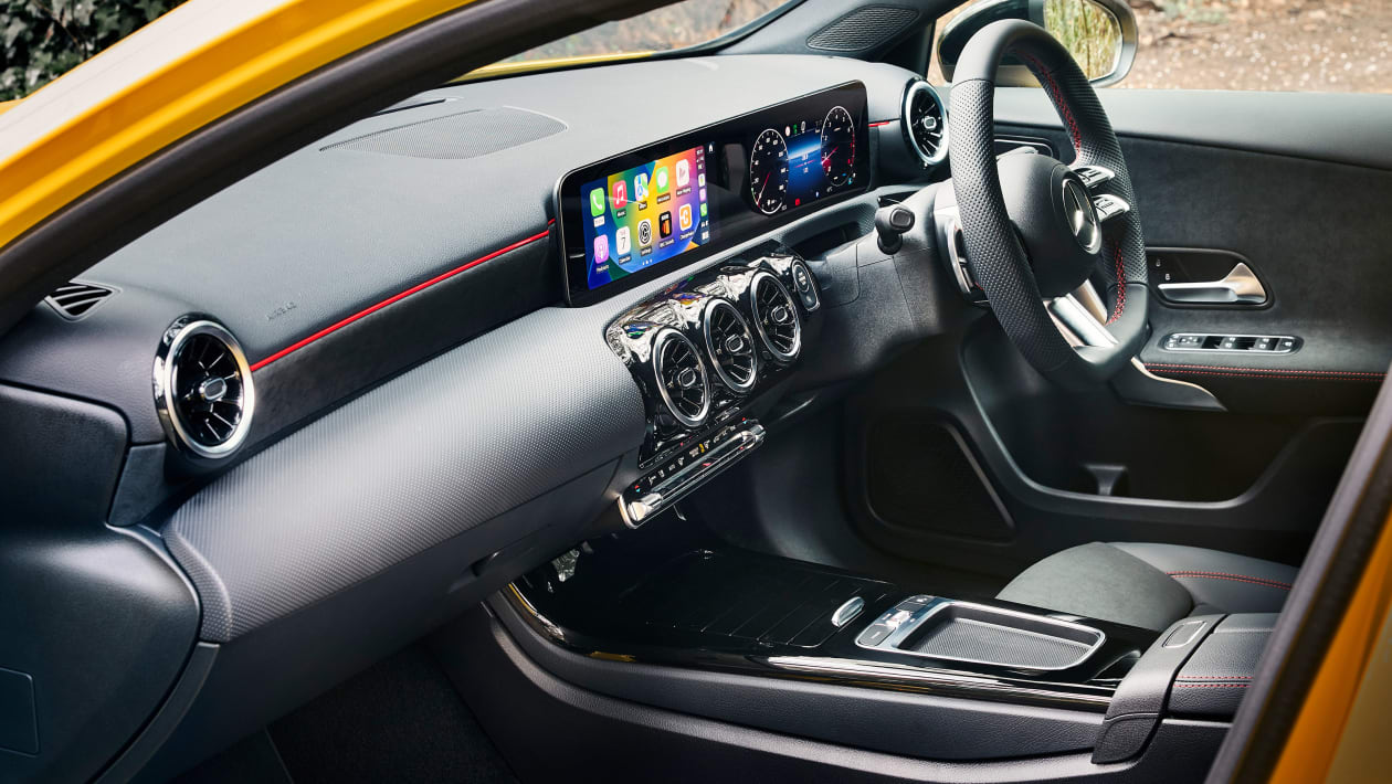 Mercedes A Class Hatchback Interior Dashboard Satnav Carbuyer mercedes-a-class-hatchback-interior-dashboard-satnav-carbuyer